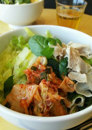 豚しゃぶキムチのサラダ蕎麦！-レシピのメイン写真