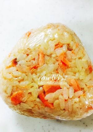 ★めんつゆで 鮭おにぎり★-レシピのメイン写真