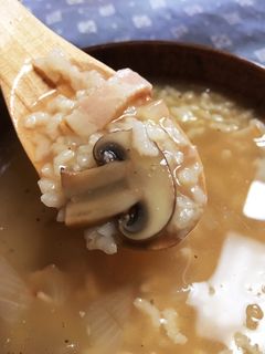 炊飯器で簡単ブラウンマッシュルームおかゆ-レシピのメイン写真