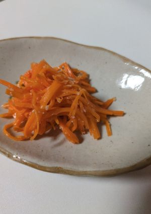 【副菜】塩麹キャロットラペ-レシピのメイン写真