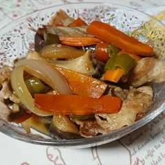รูปของ ナス・野菜・豚肉のダシ煮