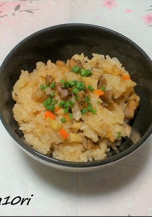 炊飯器で簡単！モチモチ五目おこわ！-レシピのメイン写真