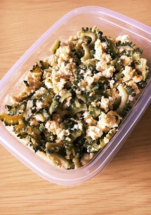 味付けは白だしだけ！簡単ゴーヤチャンプル-レシピのメイン写真