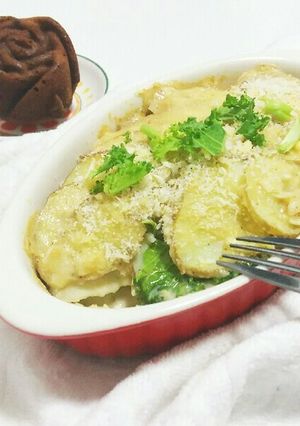 ケールとじゃがいもの美味しいグラタン-レシピのメイン写真