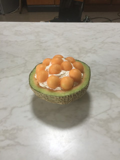 まるごとメロンケーキ-レシピのメイン写真