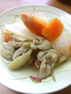 お独り様向け 鶏皮大根人参煮物-レシピのメイン写真