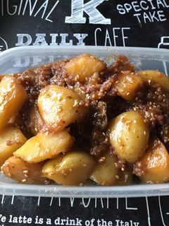 じゃがいもの甘味噌そぼろ煮♪-レシピのメイン写真