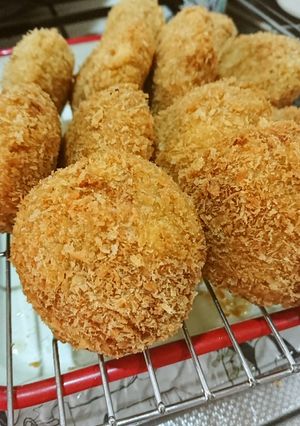 お玉一杯のカレーでカレーコロッケ♪-レシピのメイン写真