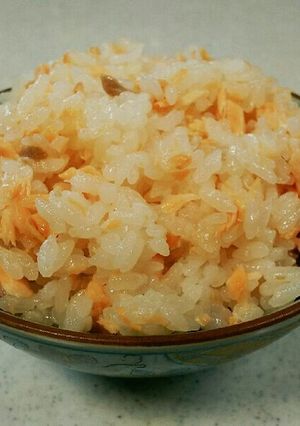 簡単! お弁当にも☆鮭ご飯(酢飯)-レシピのメイン写真