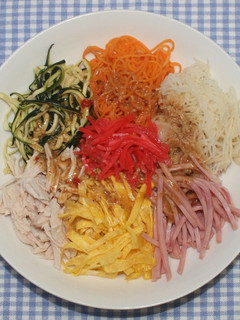 ドライベジ麺☆乾燥野菜麺で冷やし中華-レシピのメイン写真
