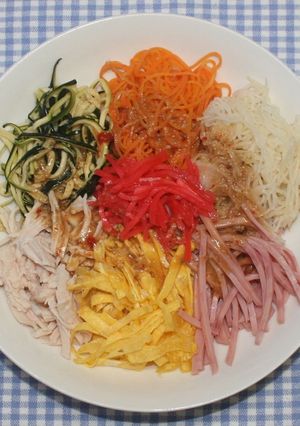 ドライベジ麺☆乾燥野菜麺で冷やし中華-レシピのメイン写真