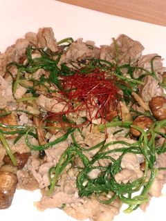 ☆豚肉とおかひじきのガリバタ炒め☆-レシピのメイン写真