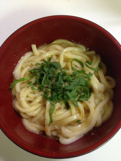 2分で出来る❗️釜揚げ玉子うどん-レシピのメイン写真