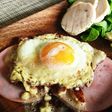 マヨネーズで目玉焼き