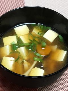豆腐ときのこのおみそ汁-レシピのメイン写真