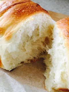 マヨネーズで!ふんわりやわらかちぎりパン-レシピのメイン写真