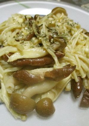 お弁当に！簡単きのこのチーズソテー-レシピのメイン写真