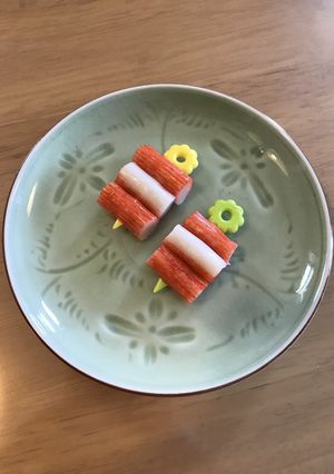 お弁当に☆カニカマピック刺し-レシピのメイン写真