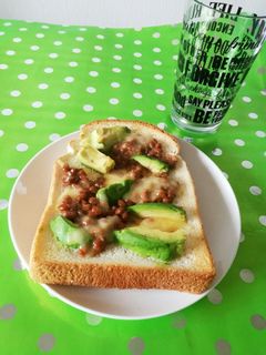 アボカド納豆トースト-レシピのメイン写真