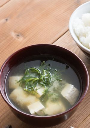 一番おいしい♪おかひじきのお味噌汁-レシピのメイン写真