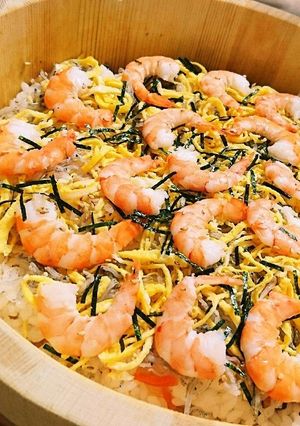 海老ちらし寿司～海老下処理～-レシピのメイン写真