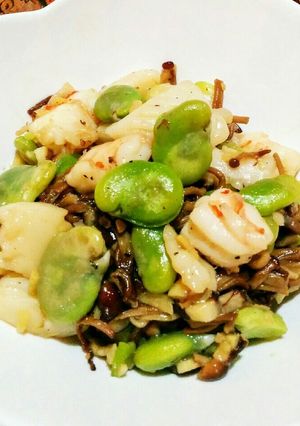 空豆あまったら☆えびイカ空豆白炒め☆-レシピのメイン写真
