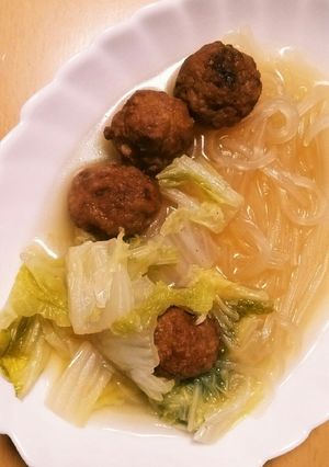 肉団子と白菜のスープ煮込み♪-レシピのメイン写真