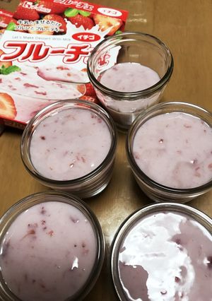 フルーチェイチゴ♪(まぜるだけ♪)-レシピのメイン写真