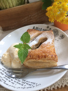 バナナあんパイ♡アイスクリームを添えて-レシピのメイン写真