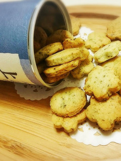 卵不使用カテキン丸ごと緑茶型抜きクッキー-レシピのメイン写真