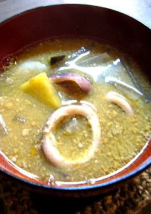 イカ風味が癖になる豚汁-レシピのメイン写真