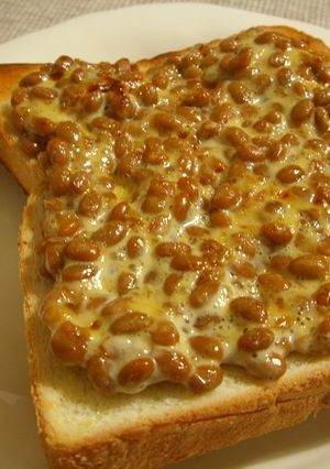 意外とおいしい!納豆トースト-レシピのメイン写真
