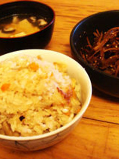 失敗なし!かしわたっぷりのたきこみごはん-レシピのメイン写真