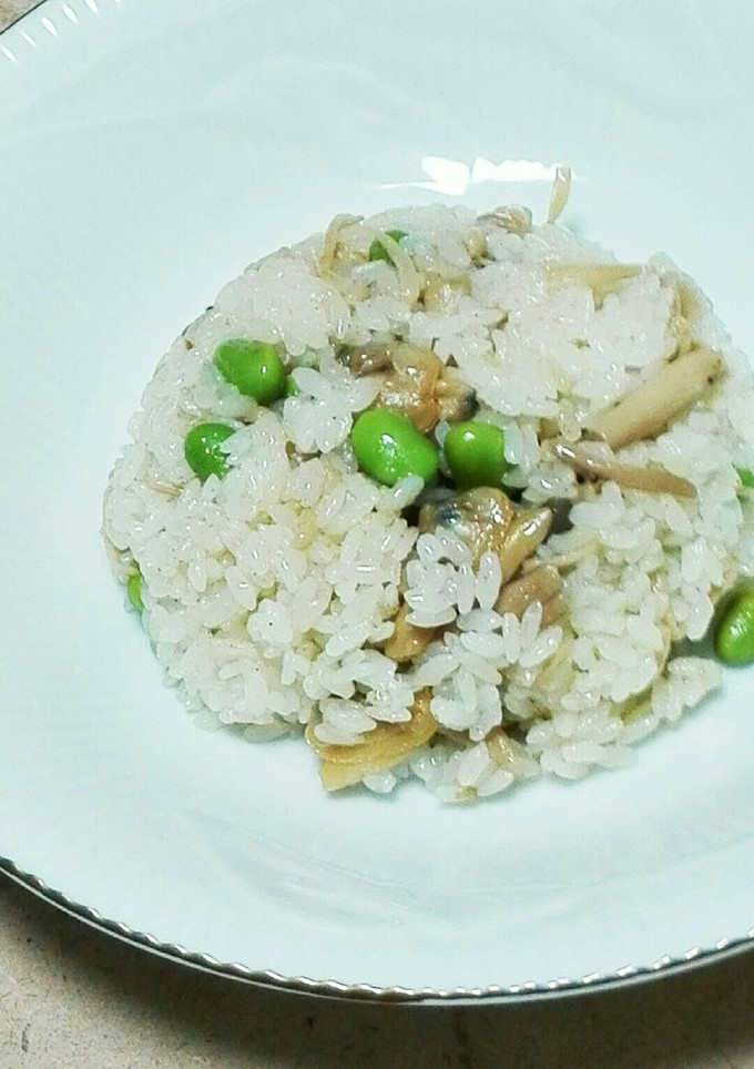 アサリと枝豆とキノコのガーリック炒飯-レシピのメイン写真