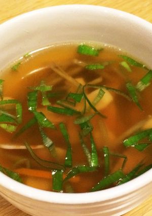 簡単♡コンソメで旨味たっぷりごぼうスープ-レシピのメイン写真