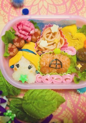 キャラ弁 シンデレラとカボチャの馬車-レシピのメイン写真