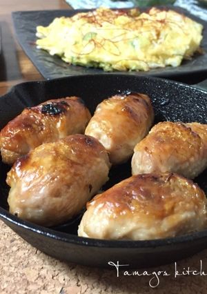 スキレットで焼く鶏皮餃子-レシピのメイン写真