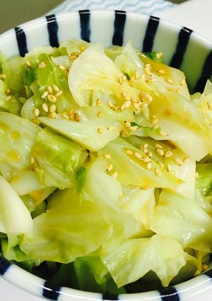 簡単もう一品♪無限に食べれる蒸しキャベツ-レシピのメイン写真