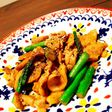 豚肉とアスパラのカレー炒め