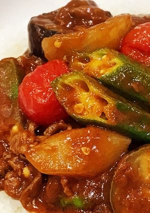 夏野菜ゴロゴロビーフカレー♪絶品♡簡単♪-レシピのメイン写真