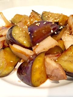 めんつゆだけ!豚バラと茄子のめんつゆ炒め-レシピのメイン写真