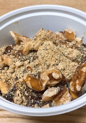 やみつきおやつ♡黒蜜きな粉&パン粉&胡桃-レシピのメイン写真