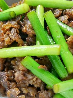 牛肉とにんにくの芽の甘辛炒め煮-レシピのメイン写真