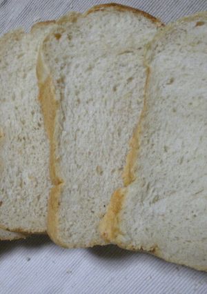 ＨＢ　全粒粉食パン☆-レシピのメイン写真