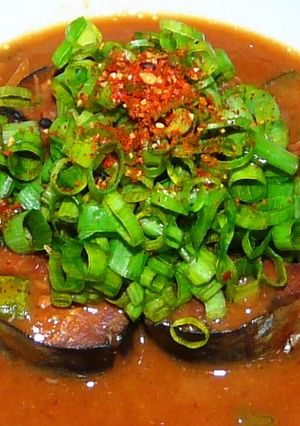 煮魚にネギと七味唐辛子-レシピのメイン写真