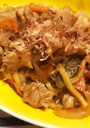 ジンギスカンのタレで豚ホルモン焼うどん☆-レシピのメイン写真