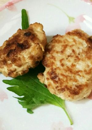 豆腐入りでヘルシー!和風鳥つくねバーグ-レシピのメイン写真