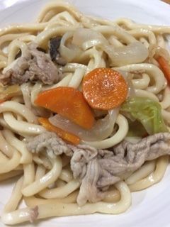 我が家の焼きうどん-レシピのメイン写真