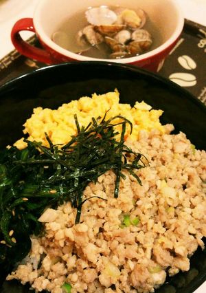 我が家の鶏そぼろ丼♪-レシピのメイン写真