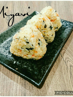 Wごま♪鮭フレークのしっかり味おにぎり♡-レシピのメイン写真